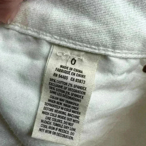 American Eagle Outfitters White Floral Embroidered Stretch Jean Short shorts  0 - Picture 7 of 11